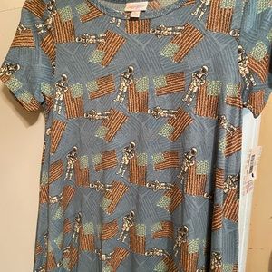 Small LulaRoe Carly